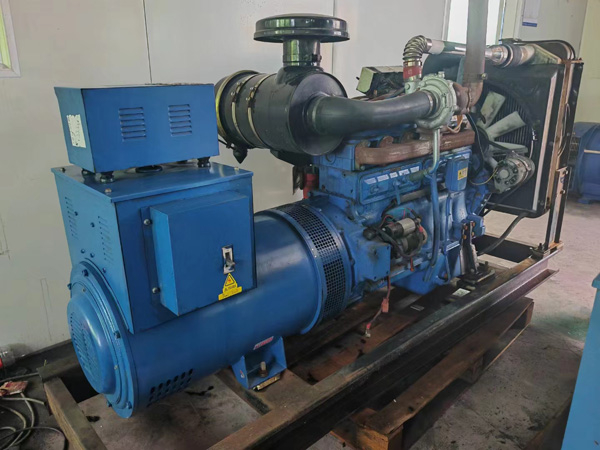 盐田100kW柴油发电机组使用多级机油有哪些优缺点？