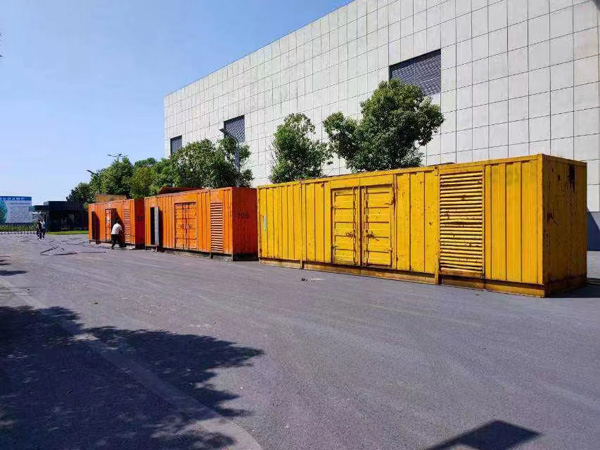 盐田环境温度变化对柴油发电机组的性能有哪些具体影响？