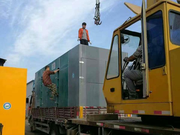 盐田如何判断水冷式机油散热器密封件是否需要更换？